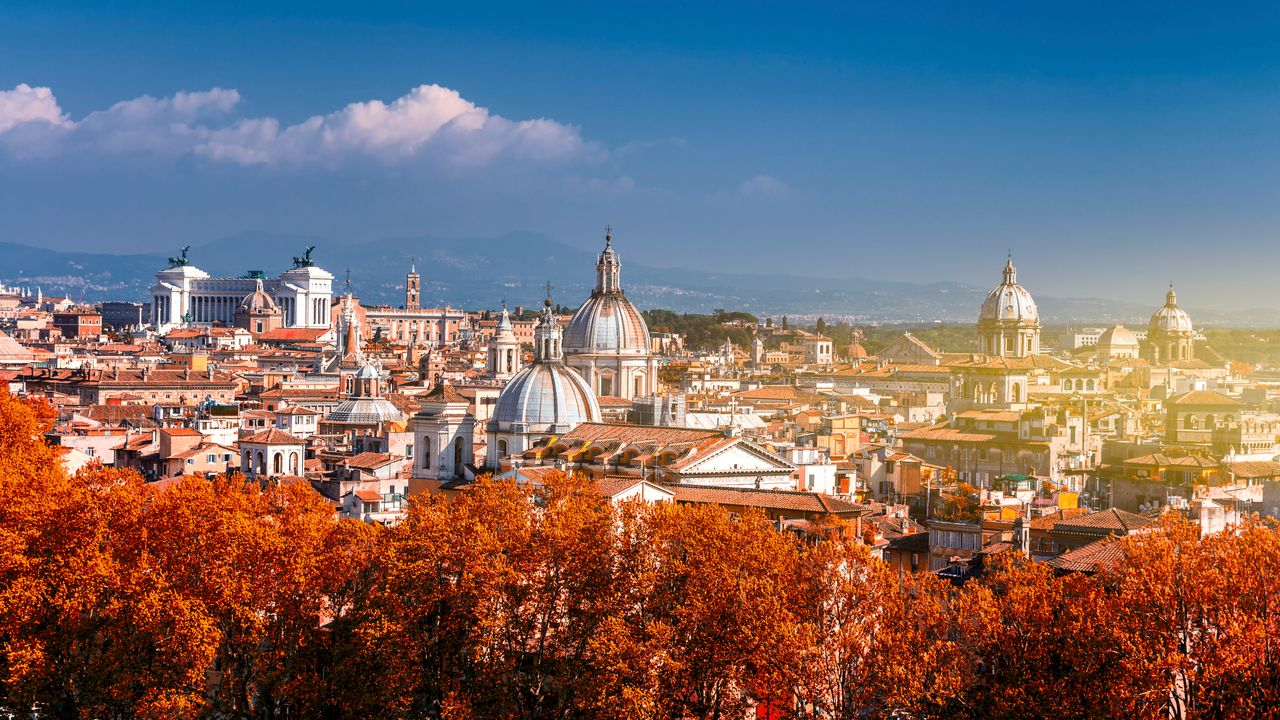 39 Incredible Autumn Travel Offers – Mirror Brief